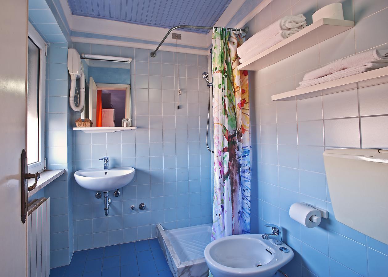 Hotel Luciana Marina di Massa Zewnętrze zdjęcie